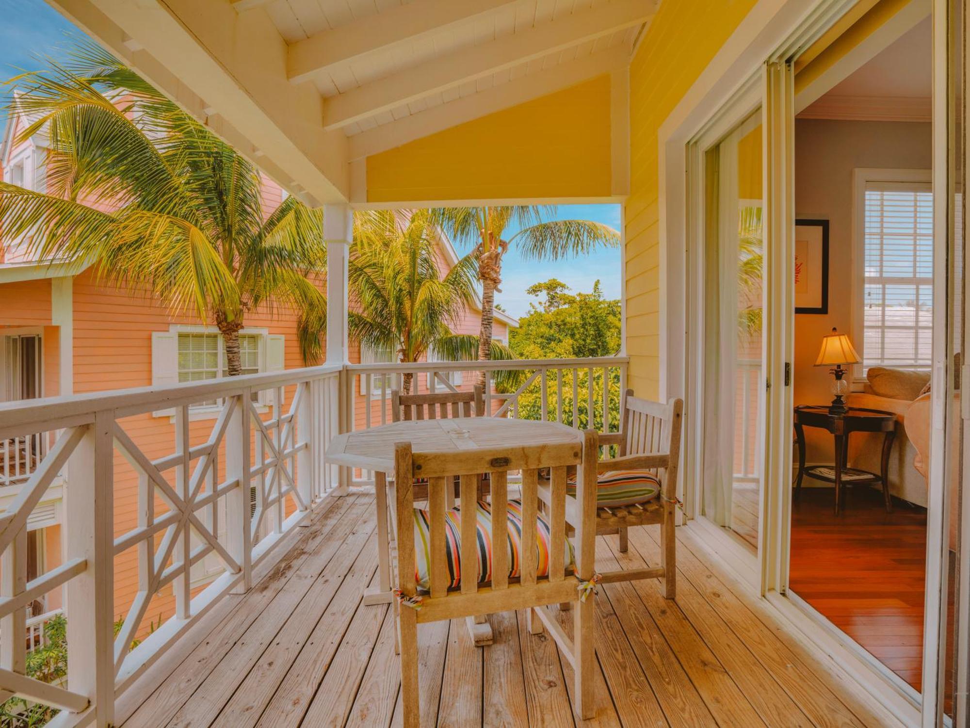 Valentines Resort & Marina Dunmore Town Exterior foto